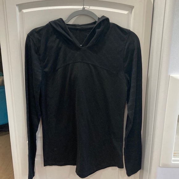 Mountain Hardwear Black hoodie size M - Picture 1 of 3